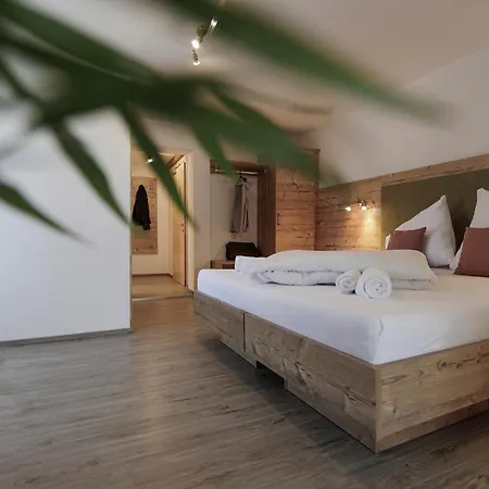 Neuwirt Hotel 3*
