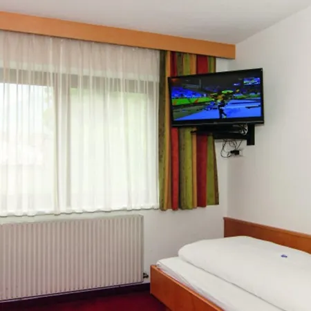 Hotel Neuwirt Mieming