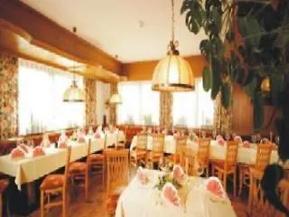 Hotell Neuwirt Mieming