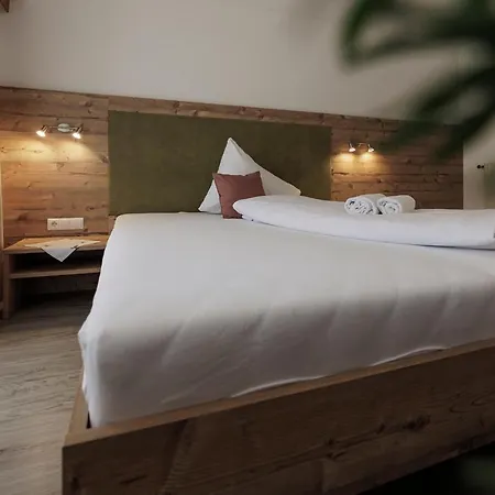 Hotel Neuwirt 3*