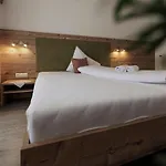 Hotel Neuwirt 3*
