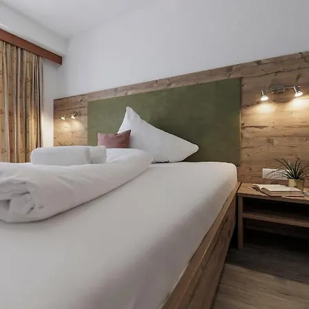 Hotel Neuwirt 3*