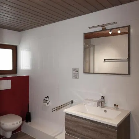 Neuwirt Hotel 3*